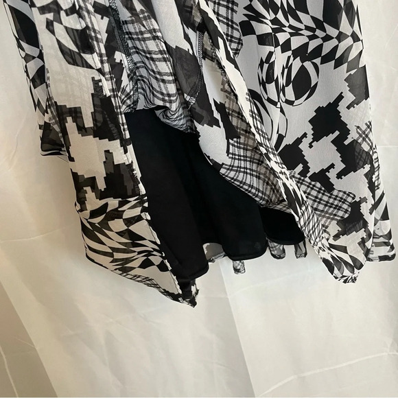 I LE Women’s Black White Patterned Sleeveless Fit Flare Dress Size 8 - Picture 6 of 12